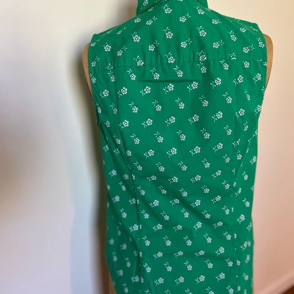 J. Crew green floral sleeveless blouse size small - Picture 3 of 6